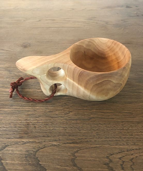 Hovedbilde Turkopp med to hull i hanken