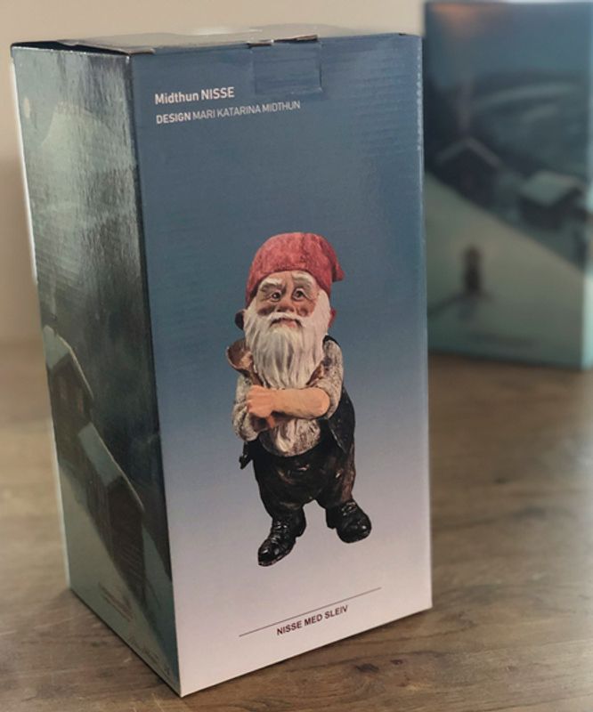 Midthun-nisse med sleiv